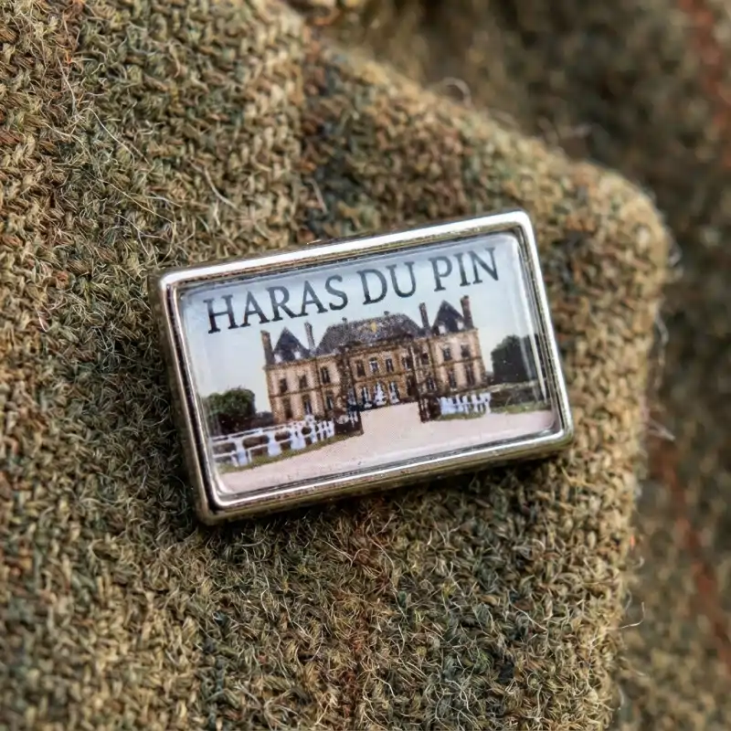 Pin's en métal ronds et rectangles avec finition or ou argent - vue 2